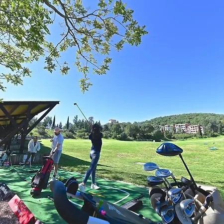 Apartman Le Village - Vj 107 By Interhome Saint-Raphaël